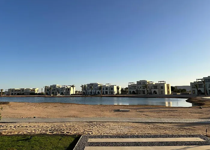 Charming 3br Villa/free Pool & Lagoon Access@gouna Hurgada